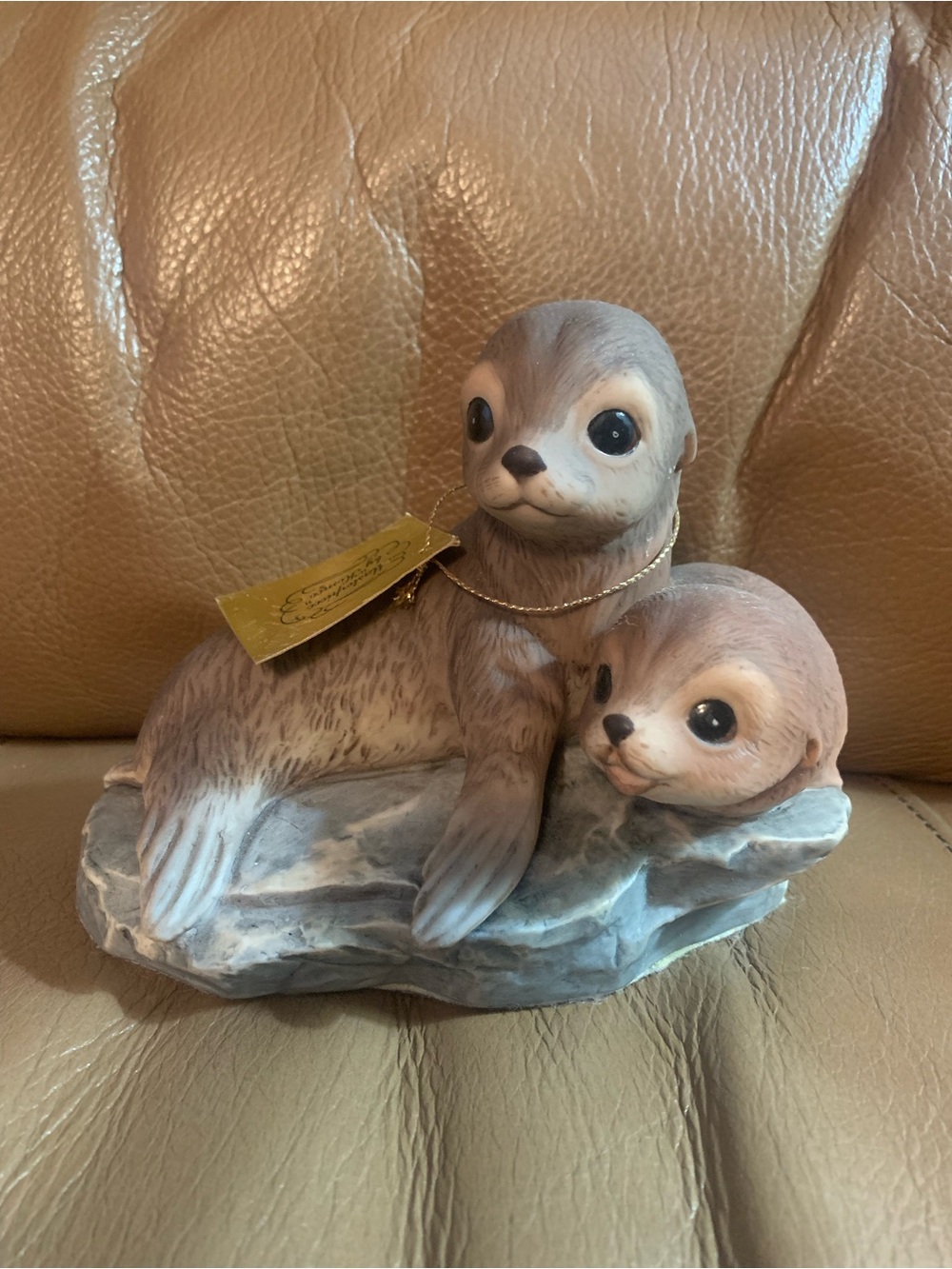 Homco Brown and Cream Otter Figurine Pair
